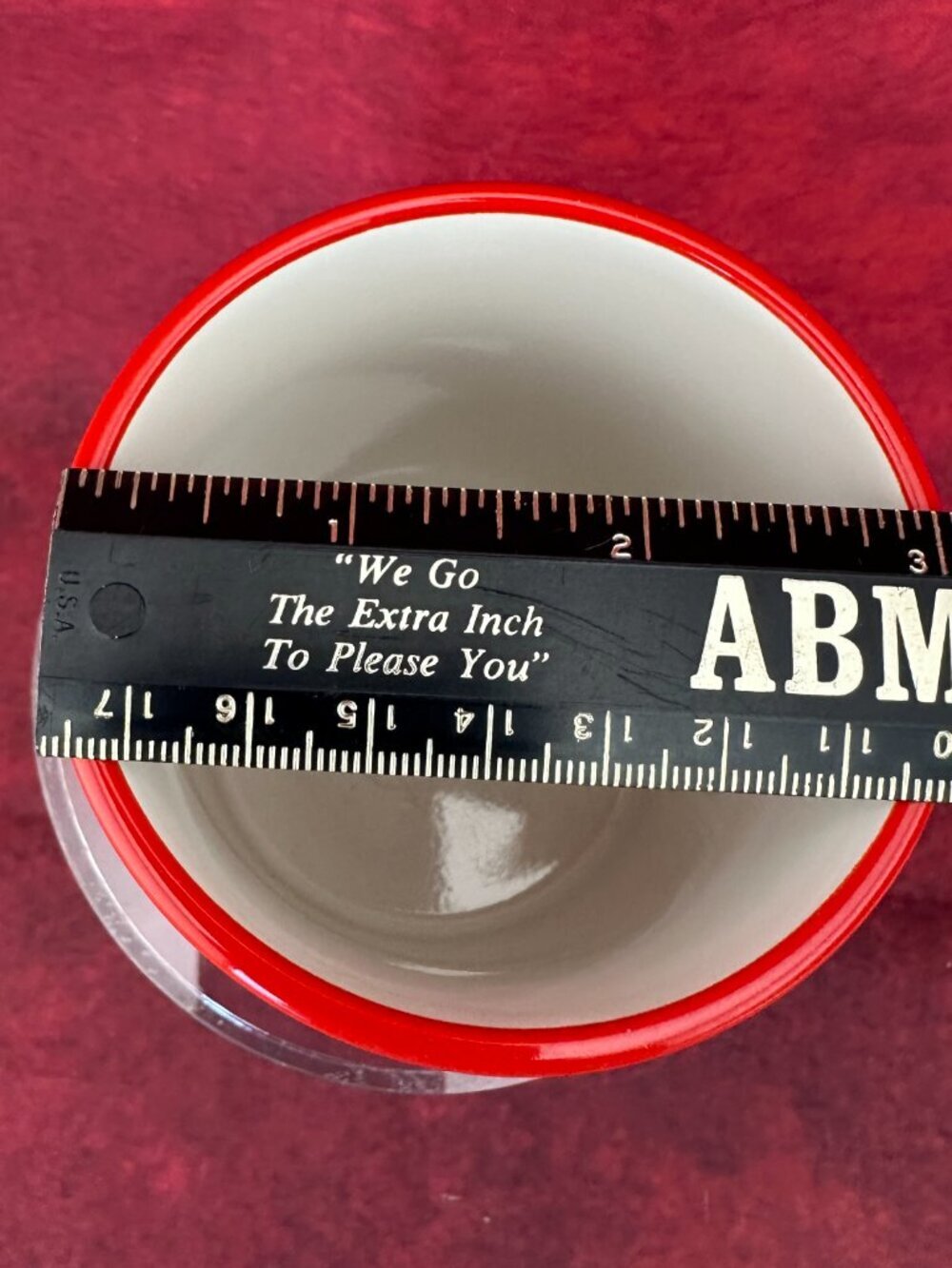 RED M&M MUG " RED LOOKS GOOD ON ME" COFFEE CUP TEA 2020 FRNAKFORD CANDY - Picture 6 of 6